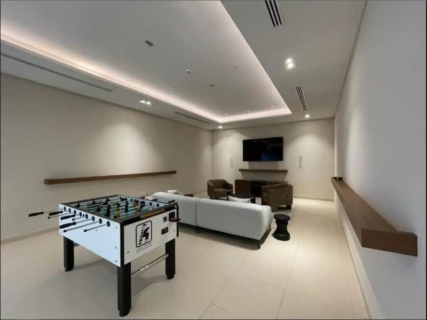 Waves Holiday Home - Waterfront Apartment With Breathtaking Sea Views Dubai Exterior photo
